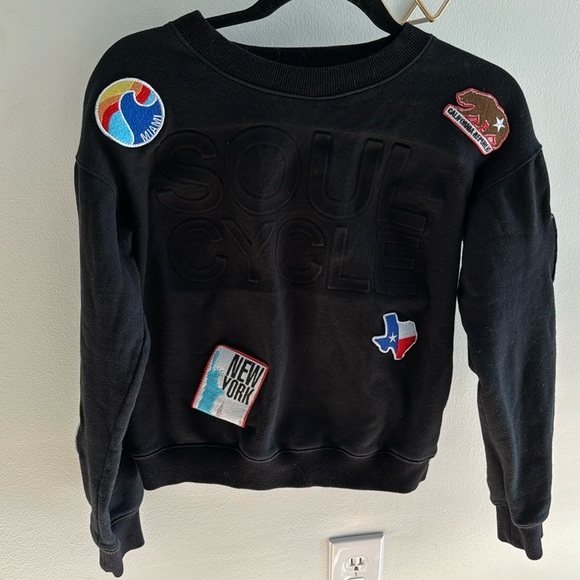 Soul Cycle crew neck with state patches - Picture 2 of 9